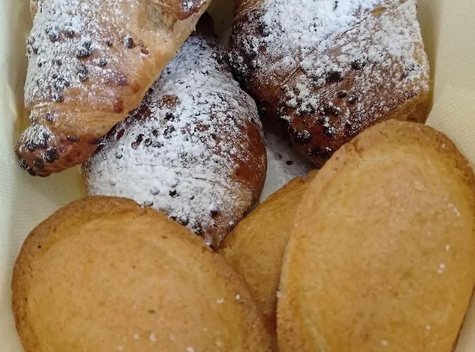 Alojamento de Acomodação e Pequeno-almoço Ad Un Passo Dal Mare