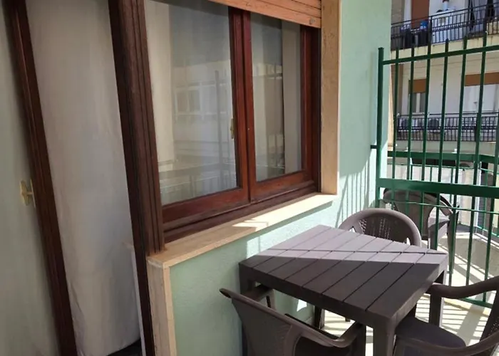 Ad Un Passo Dal Mare Alojamento de Acomodação e Pequeno-almoço Praia a Mare