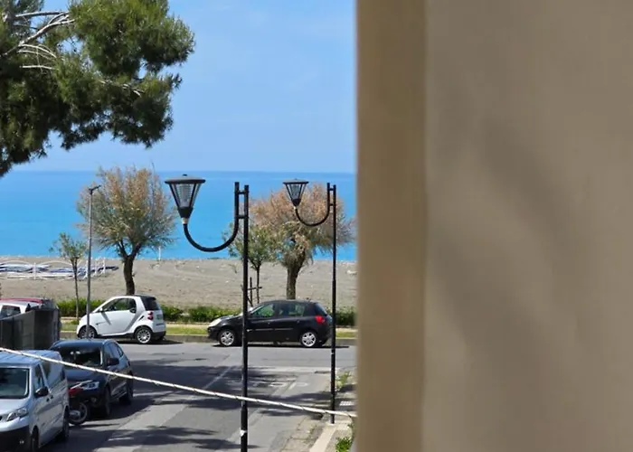 Ad Un Passo Dal Mare 4*