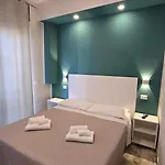 Ad Un Passo Dal Mare Bed & Breakfast
