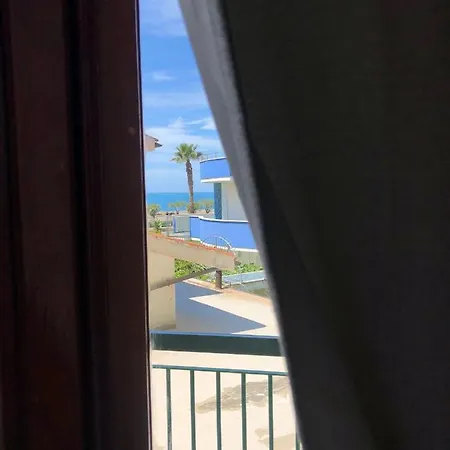 Ad Un Passo Dal Mare 4*