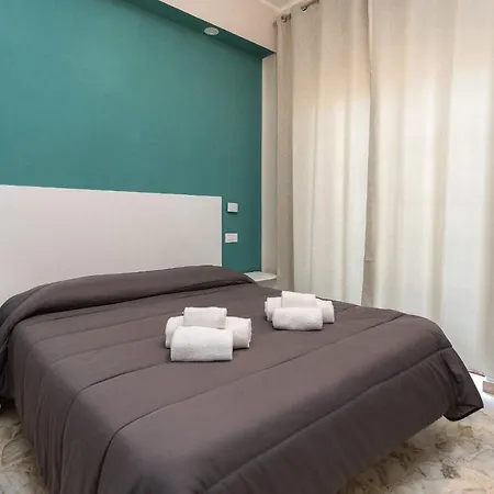 Ad Un Passo Dal Mare Bed & Breakfast
