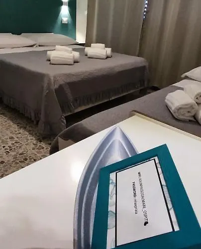 Ad Un Passo Dal Mare לינה וארוחת בוקר פראייה א מארה